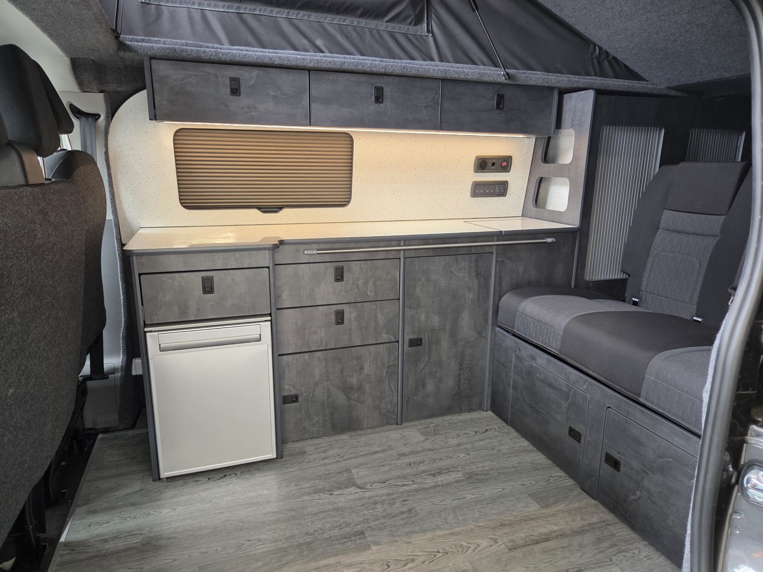 WhatsApp Image 2025-08-27 at 15.12.15